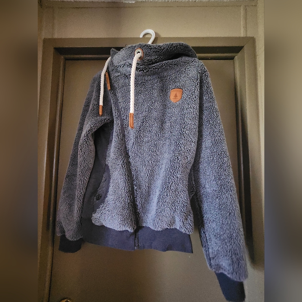 Wanakome sweater